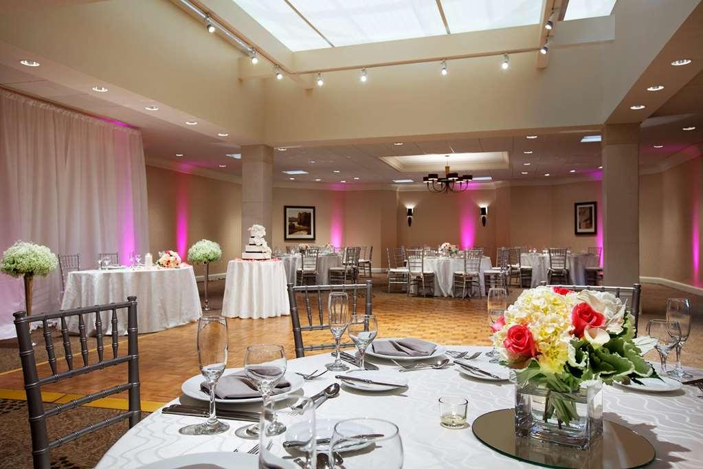 Doubletree By Hilton Hotel Boston - Bedford Glen Servizi foto