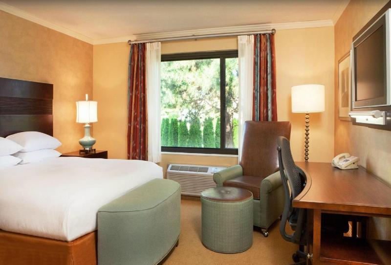 Doubletree By Hilton Hotel Boston - Bedford Glen Esterno foto