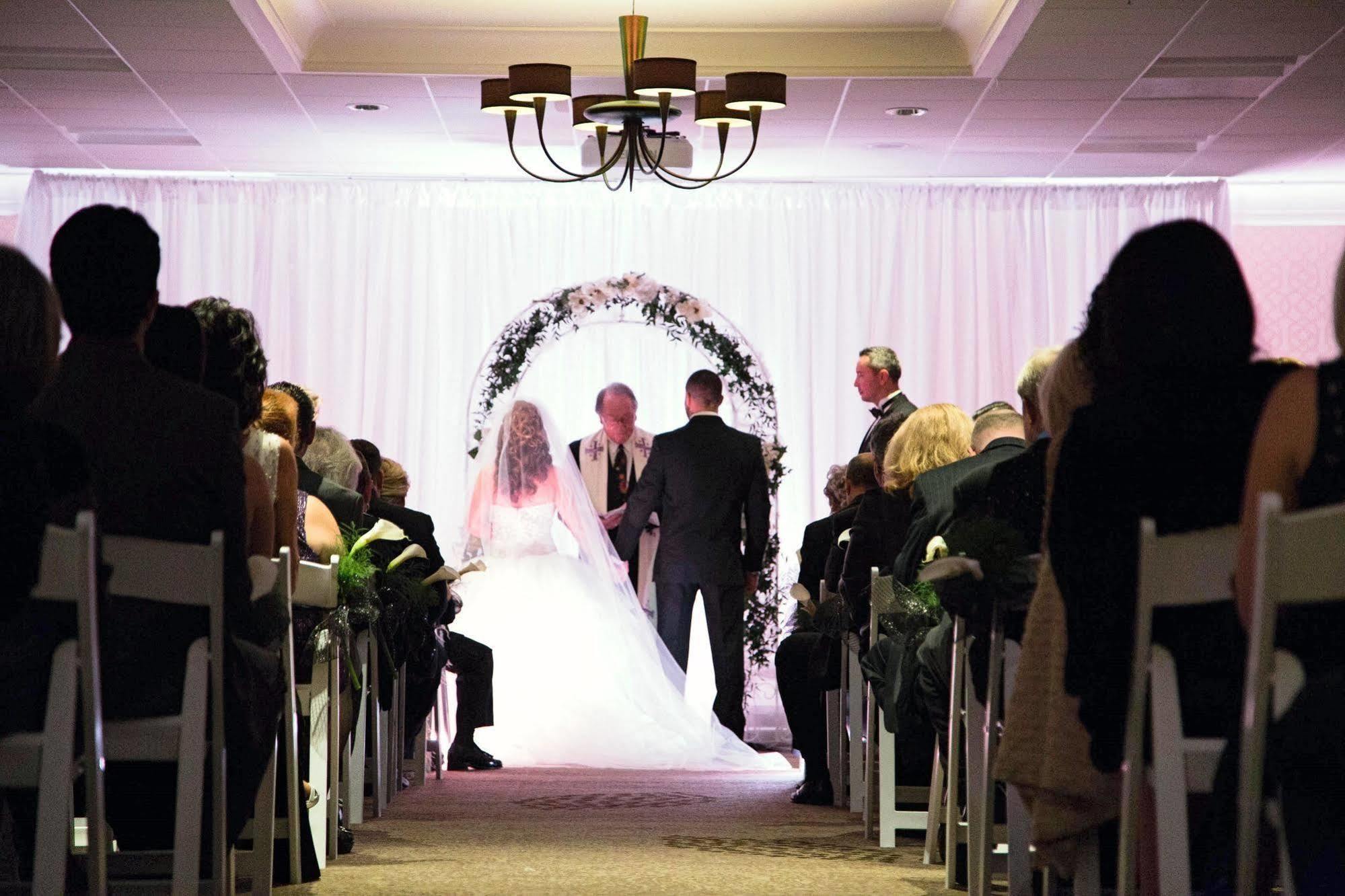 Doubletree By Hilton Hotel Boston - Bedford Glen Esterno foto